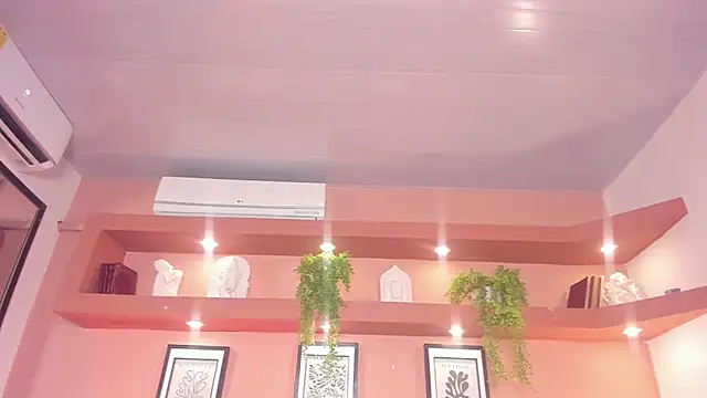 SofiaBennett  online show from December 2025 12:22:02 PM