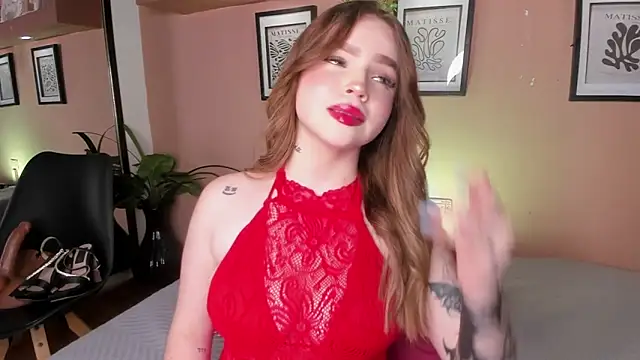 SabrinaWalker online show from May 2026 07:32:02 PM