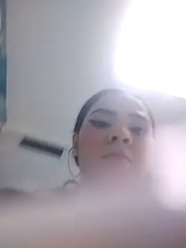 Snapshot of Natty_roberts_ chatting on February 2026 10:20:02 PM Natty roberts online show from February 2026 10:20:02 PM