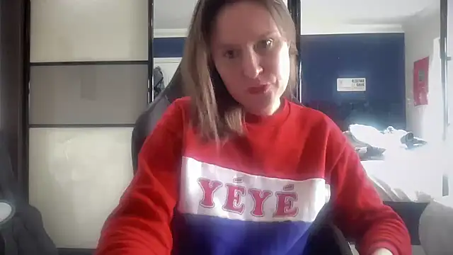 eatmypie69 online show from February 2026 09:43:01 AM