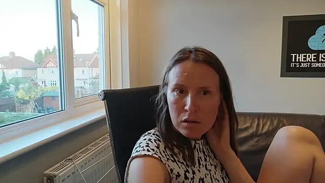 eatmypie69 online show from June 2026 07:52:02 PM