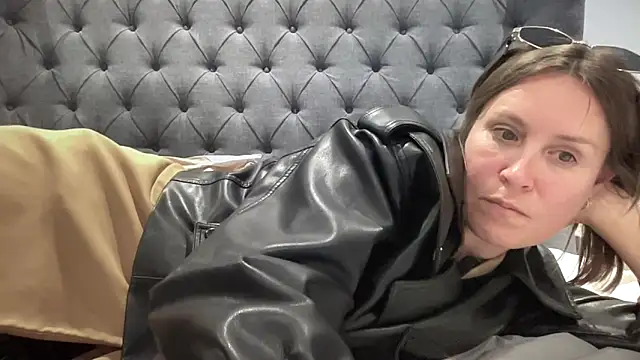 Snapshot of eatmypie69 chatting on October 2025 07:15:02 PM eatmypie69 online show from October 2025 07:15:02 PM