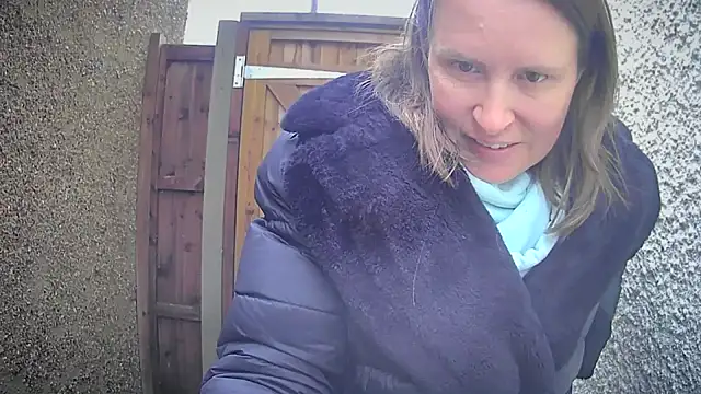 eatmypie69 online show from February 2026 11:28:01 AM