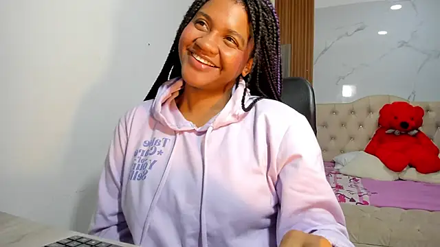 ZahraRose online show from December 2025 10:18:01 AM