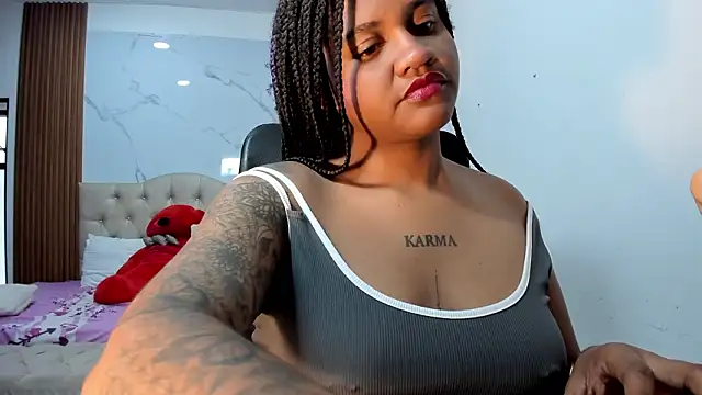 ZahraRose online show from February 2026 08:15:01 PM