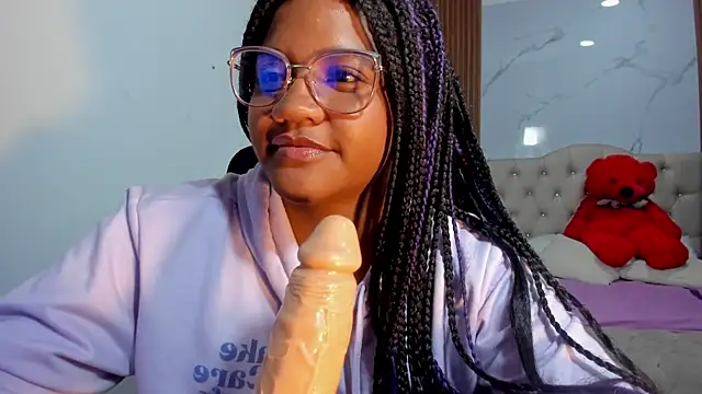 ZahraRose online show from December 2025 10:23:01 PM