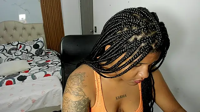 ZahraRose online show from May 2026 09:09:01 PM