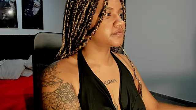 Snapshot of ZahraRose chatting on September 2025 11:48:02 AM ZahraRose online show from September 2025 11:48:02 AM