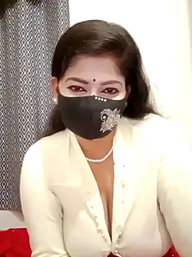 Snapshot of hiya-sen chatting on March 2025 02:02:02 PM hiya-sen online show from March 2025 02:02:02 PM