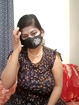 Snapshot of hiya-sen chatting on March 2025 03:18:02 PM hiya-sen online show from March 2025 03:18:02 PM