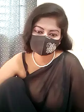 Snapshot of hiya-sen chatting on February 2025 07:51:02 AM hiya-sen online show from February 2025 07:51:02 AM