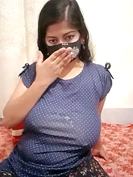 Snapshot of hiya-sen chatting on March 2025 07:47:02 AM hiya-sen online show from March 2025 07:47:02 AM