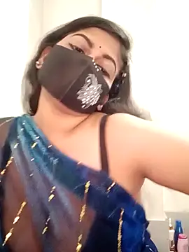 Snapshot of hiya-sen chatting on February 2025 05:35:01 AM hiya-sen online show from February 2025 05:35:01 AM