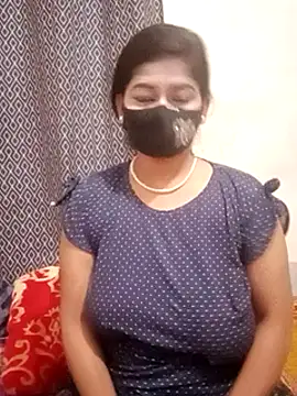 Snapshot of hiya-sen chatting on March 2025 01:08:01 PM hiya-sen online show from March 2025 01:08:01 PM