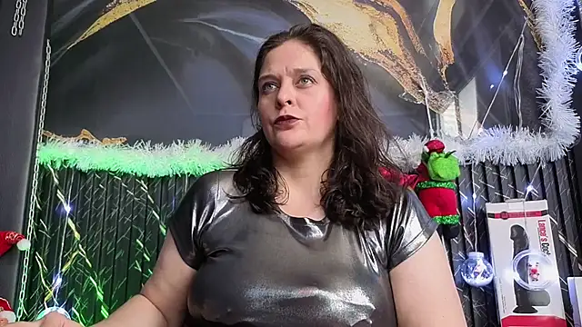 AmandaKovich online show from December 2025 07:24:02 PM