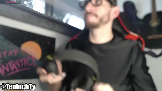 teninchty online show from December 2025 05:03:02 PM