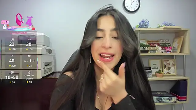 Snapshot of Katty_love01 chatting on September 2025 06:41:01 PM Katty love01 online show from September 2025 06:41:01 PM