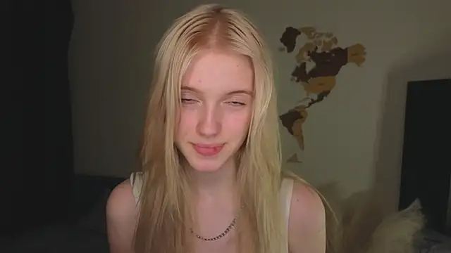 EdlaHewell online show from February 2025 12:17:02 PM