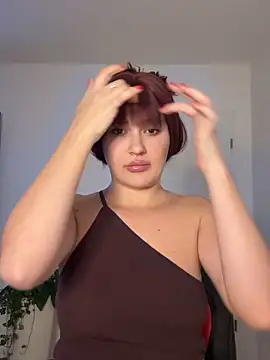 YoungHotMilf97 online show from October 2025 09:04:02 PM