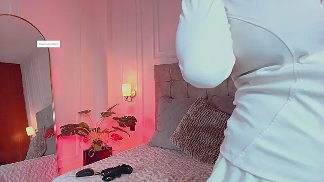 JasmineRoss 1 online show from March 2026 03:32:02 PM