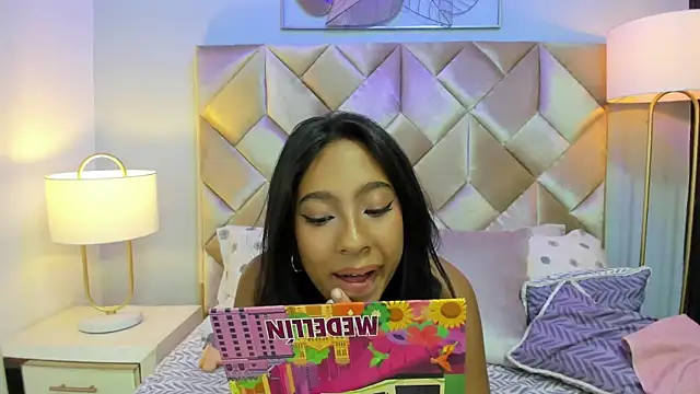 JasmineRoss 1 online show from March 2025 01:16:01 AM