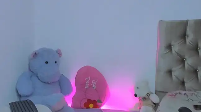 Snapshot of Lilo_hell chatting on March 2025 02:26:01 AM Lilo hell online show from March 2025 02:26:01 AM