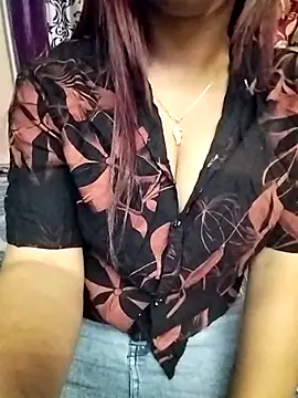 Snapshot of srijashemale chatting on March 2025 08:10:02 PM srijashemale online show from March 2025 08:10:02 PM