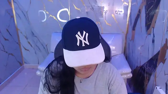 Snapshot of melany_rouse18 chatting on September 2025 01:50:01 PM melany rouse18 online show from September 2025 01:50:01 PM