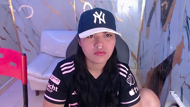 Snapshot of melany_rouse18 chatting on October 2025 01:02:01 PM melany rouse18 online show from October 2025 01:02:01 PM