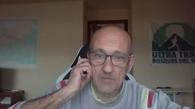 llopaco online show from April 2026 06:34:02 PM