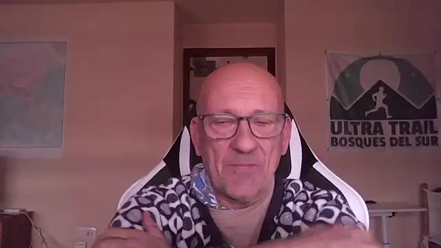 llopaco online show from December 2025 01:47:02 PM