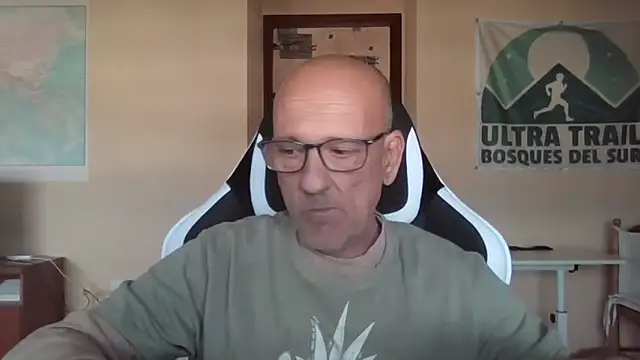 llopaco online show from November 2025 01:27:02 PM