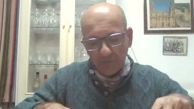 llopaco online show from October 2025 06:59:02 PM