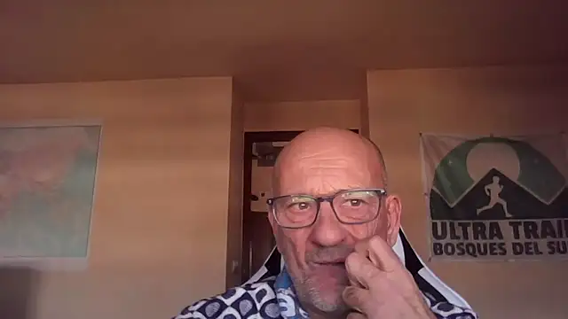 llopaco online show from November 2025 12:49:02 PM