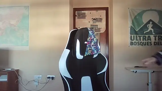 llopaco online show from January 2026 07:12:01 PM