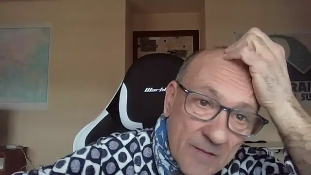 llopaco online show from February 2026 11:42:02 AM