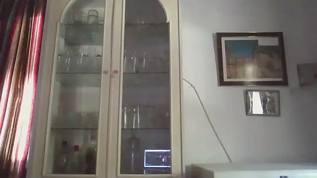 llopaco online show from October 2025 01:47:02 PM