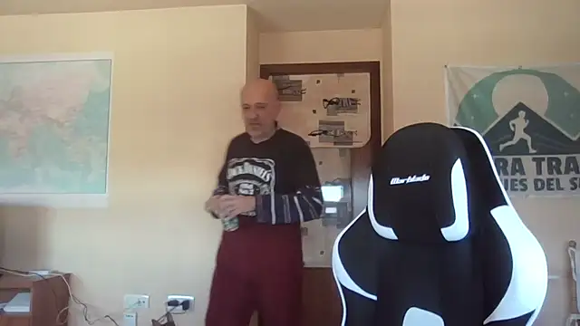 llopaco online show from March 2026 10:50:01 AM