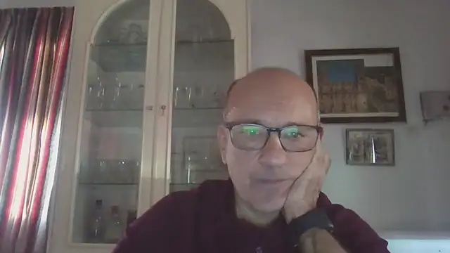 llopaco online show from November 2025 01:04:02 PM