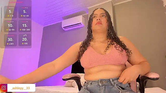  Ashley 33 online show from November 2025 08:09:01 PM
