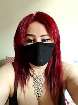 Snapshot of Loly2025 chatting on September 2025 03:06:01 PM Loly2025 online show from September 2025 03:06:01 PM