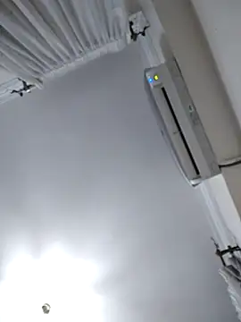 Snapshot of Loly2025 chatting on September 2025 09:09:01 PM Loly2025 online show from September 2025 09:09:01 PM