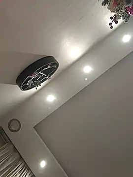 Snapshot of Loly2025 chatting on January 2026 11:41:02 PM Loly2025 online show from January 2026 11:41:02 PM