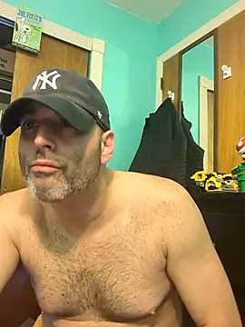 Snapshot of Novabear6996 chatting on March 2025 12:17:01 PM Novabear6996 online show from March 2025 12:17:01 PM