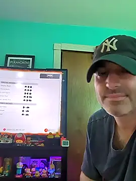 Novabear6996 online show from May 2026 06:03:02 PM