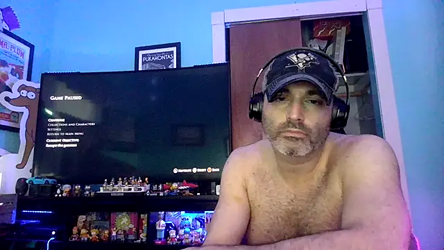 Novabear6996 online show from May 2026 10:47:02 AM