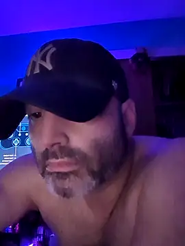 Snapshot of Novabear6996 chatting on December 2025 12:37:01 PM Novabear6996 online show from December 2025 12:37:01 PM