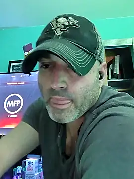 Novabear6996 online show from February 2026 02:53:01 AM