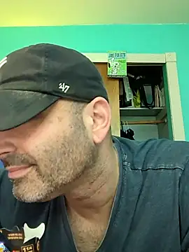 Snapshot of Novabear6996 chatting on October 2025 11:50:01 PM Novabear6996 online show from October 2025 11:50:01 PM