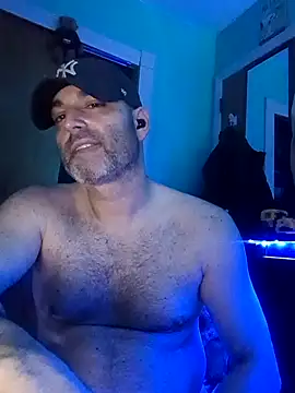 Novabear6996 online show from March 2026 08:26:33 AM